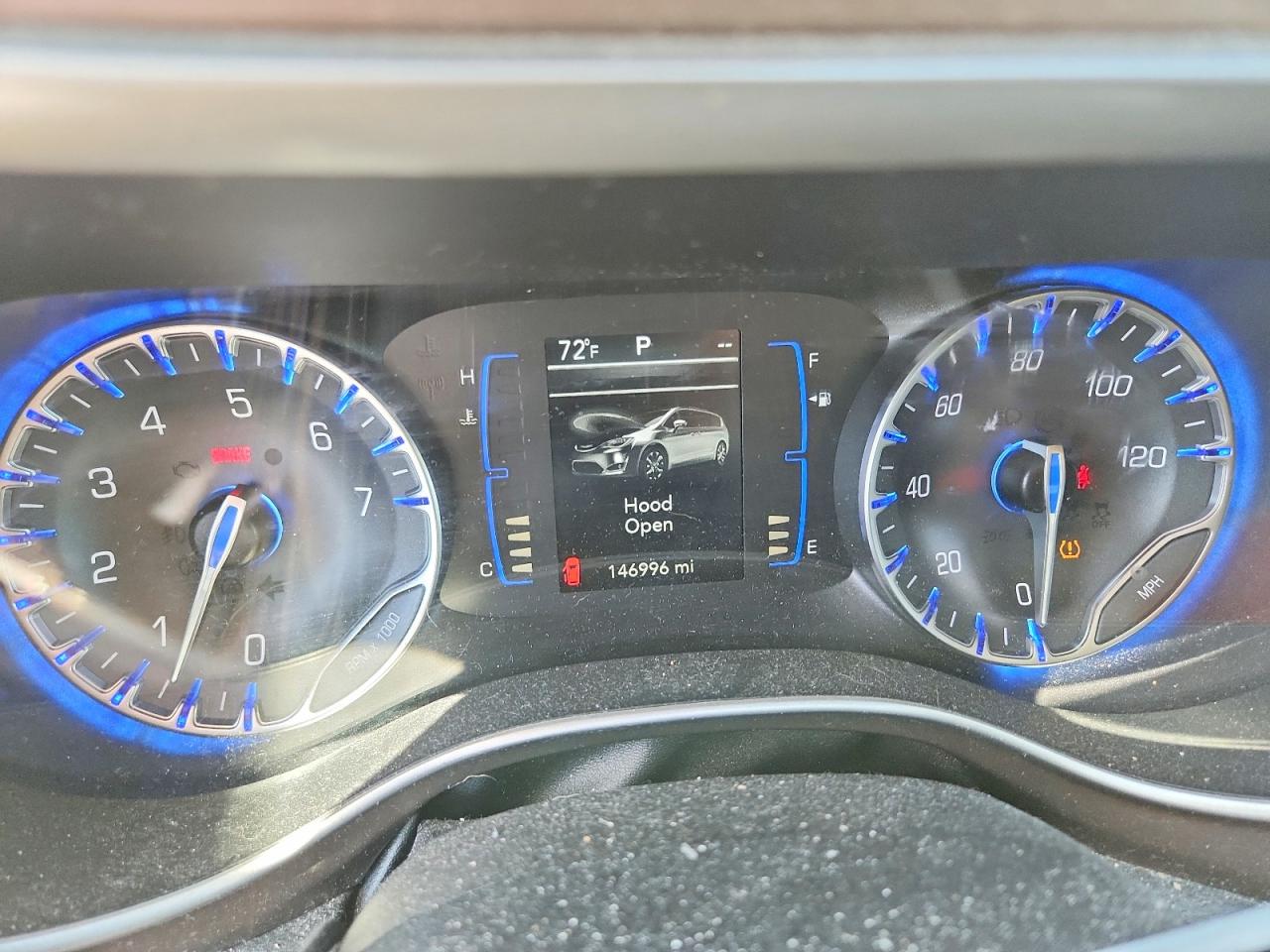 Chrysler Pacifica Touring L