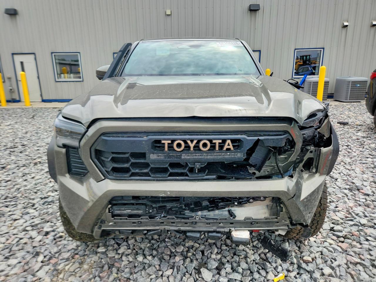 Toyota Tacoma Trailhunter Hv