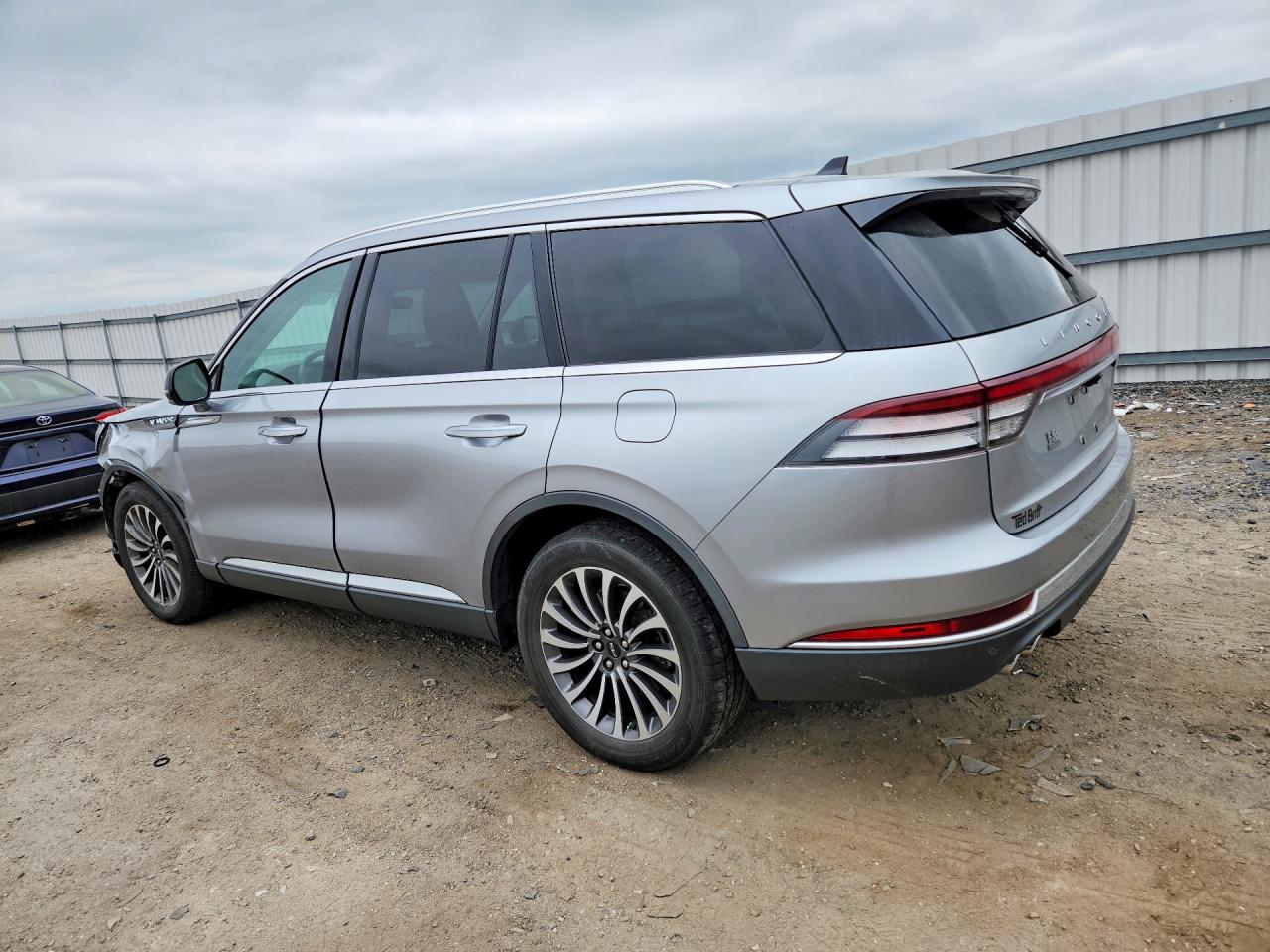 Lincoln Aviator