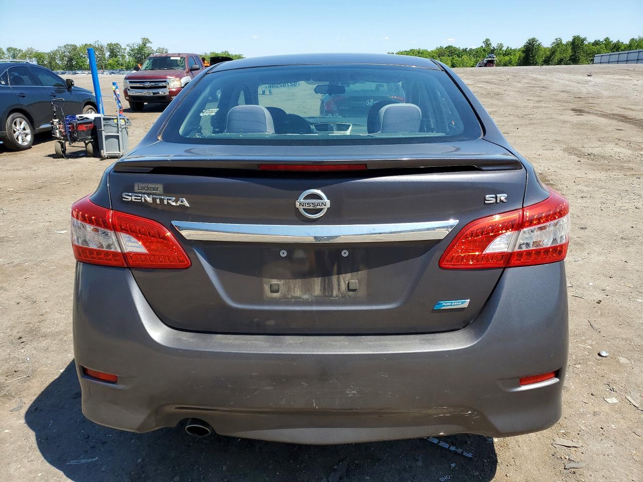 Nissan Sentra S
