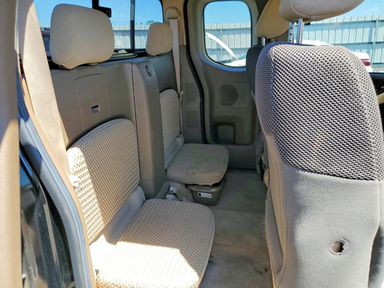 Nissan Frontier Se