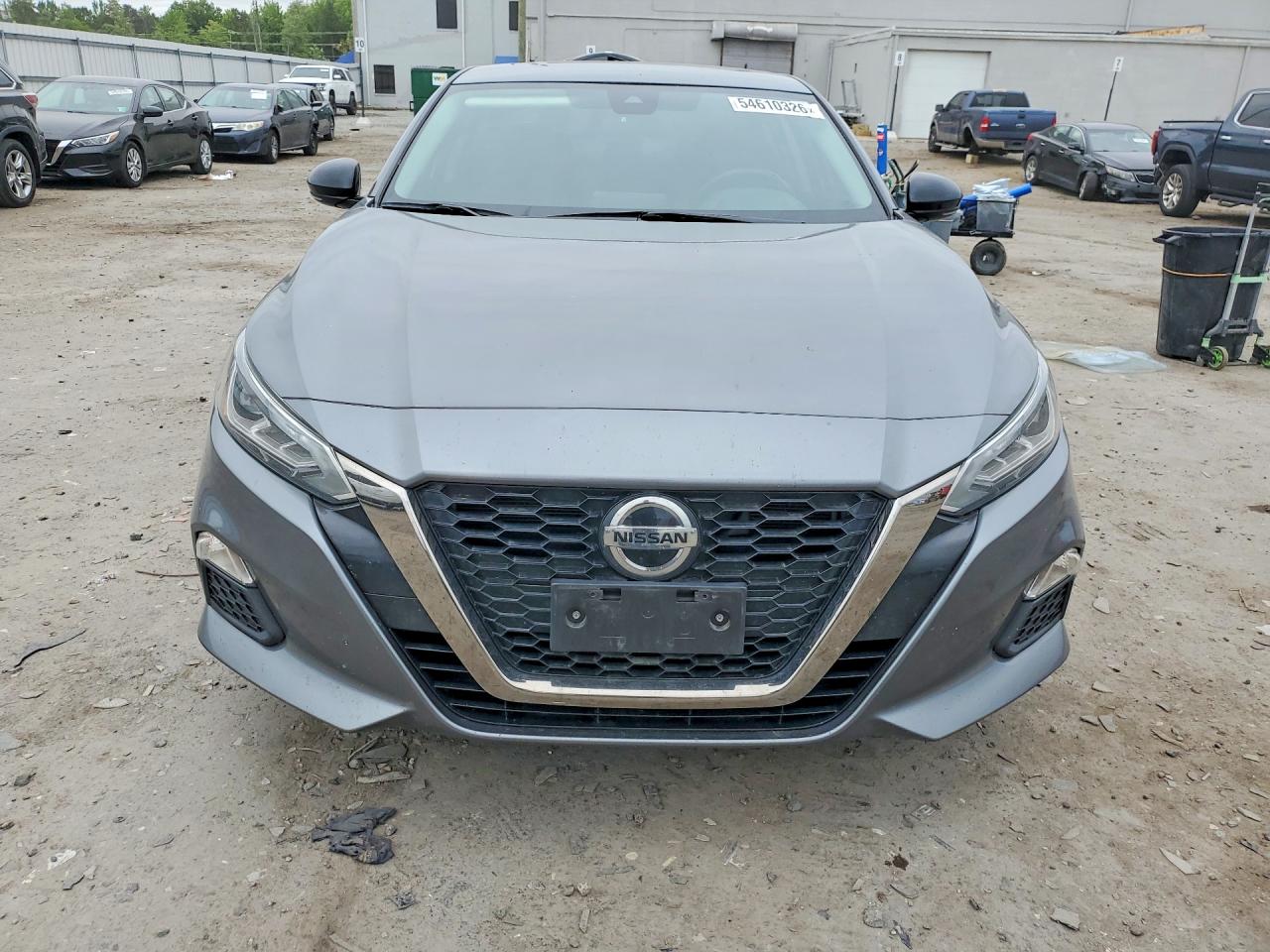 Nissan Altima Sr