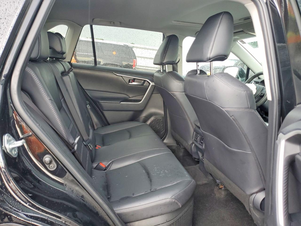 Toyota RAV4 Xle Premium
