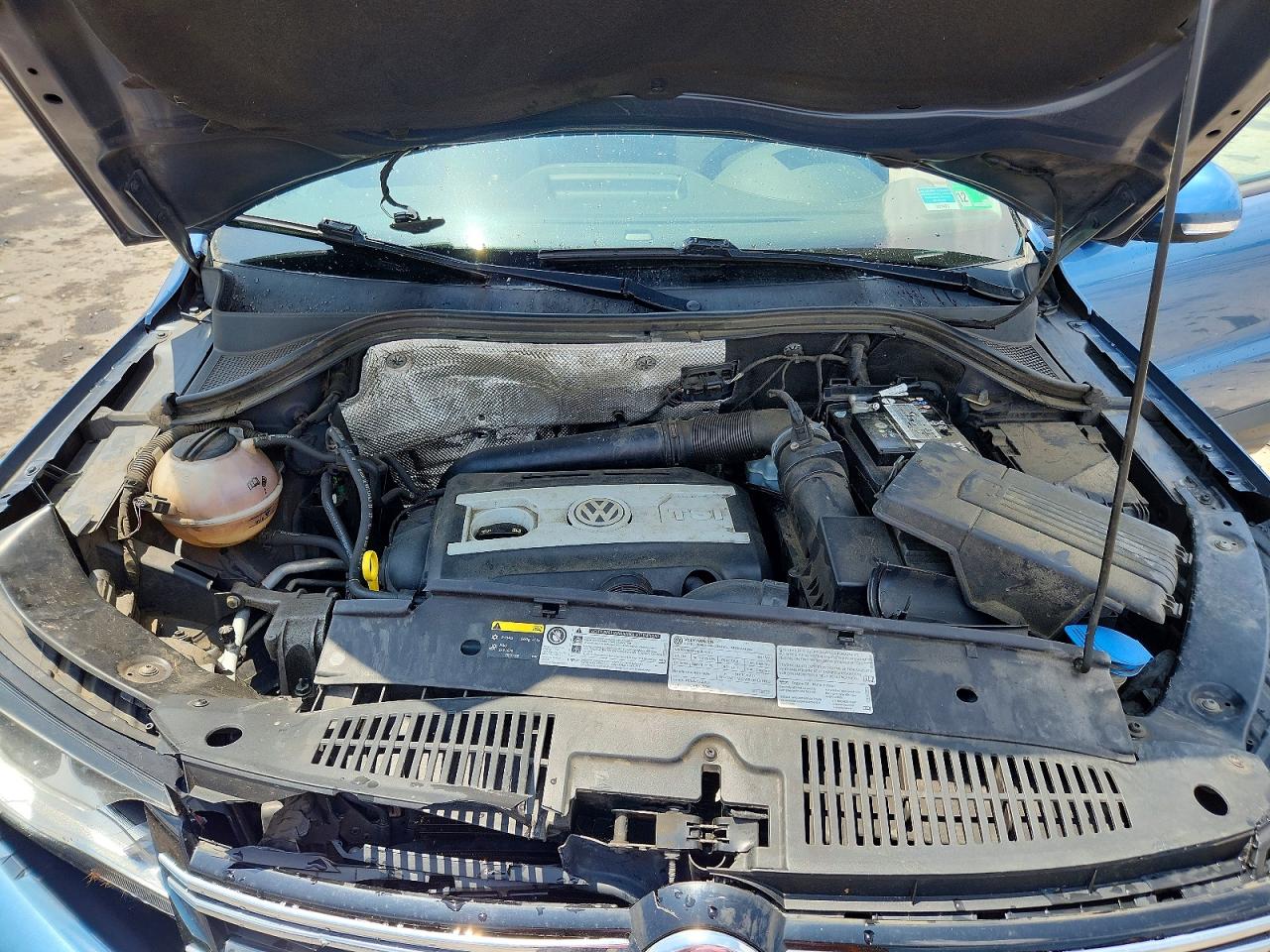 Volkswagen Tiguan S