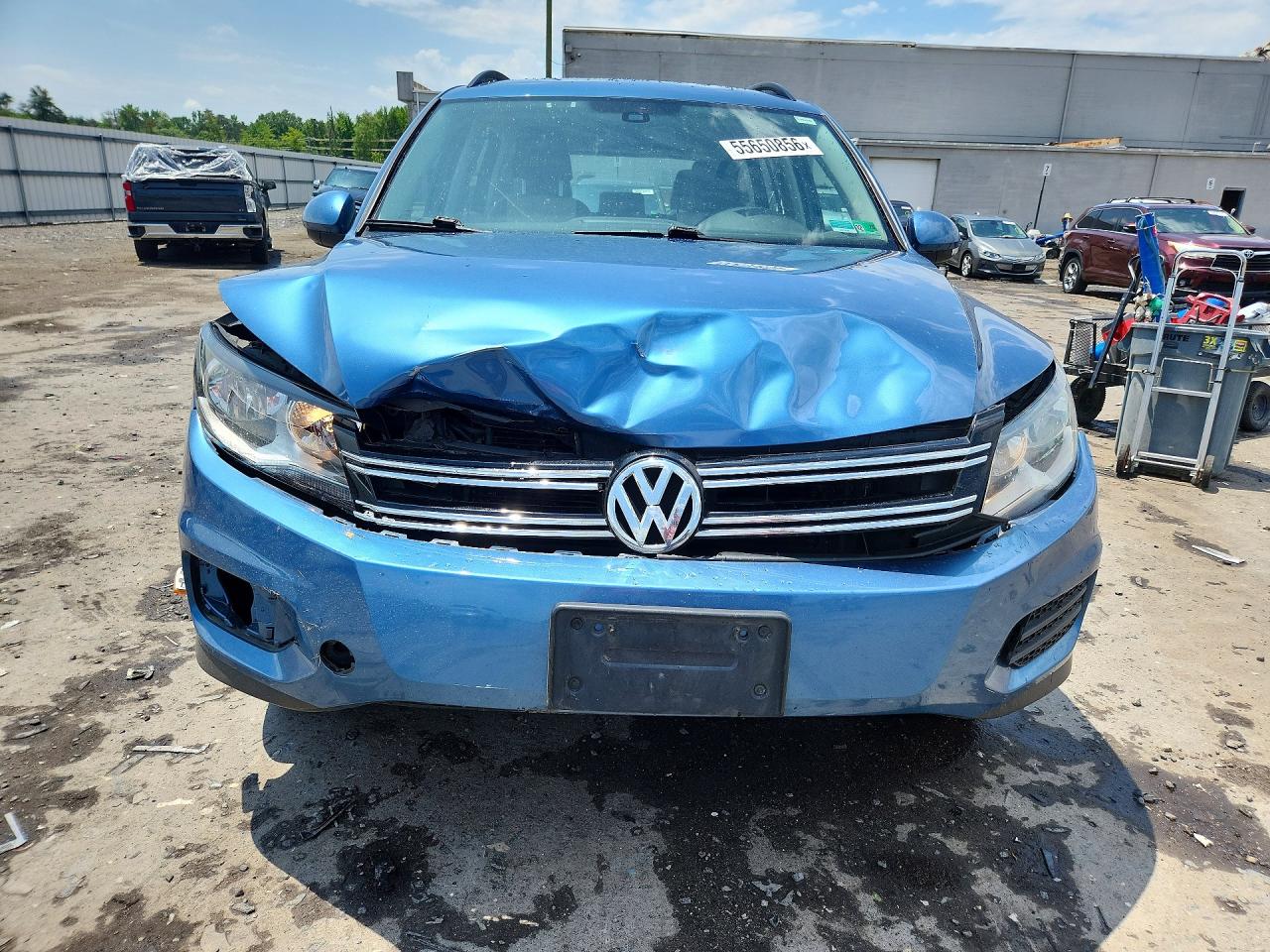 Volkswagen Tiguan S
