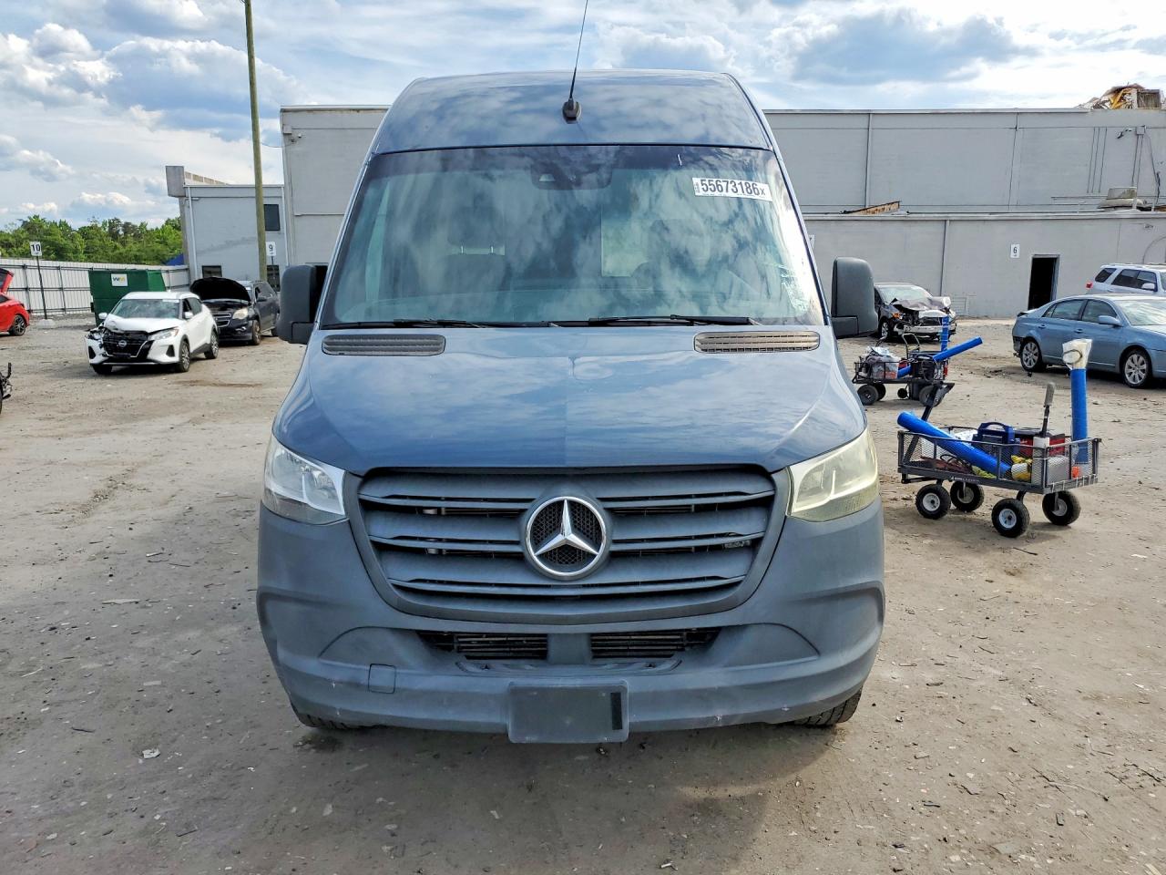 Mercedes-Benz Sprinter 2500