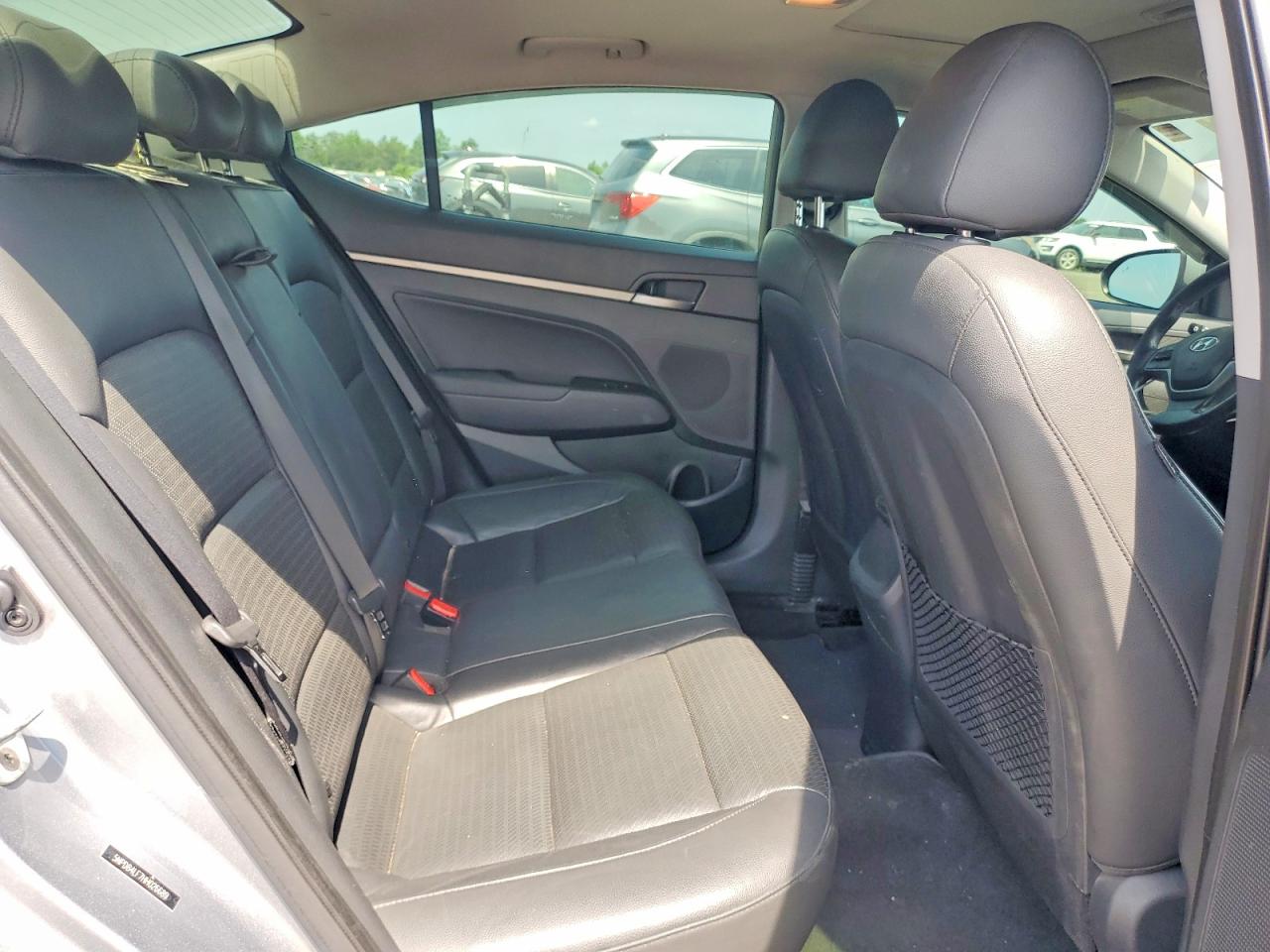 Hyundai ELANTRA Limited