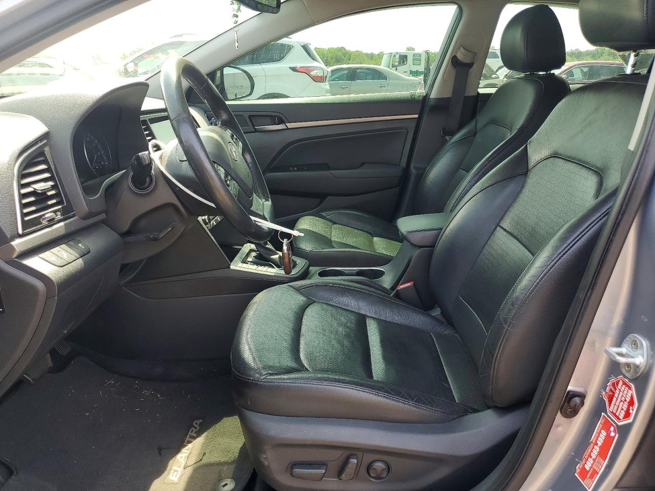 Hyundai ELANTRA Limited
