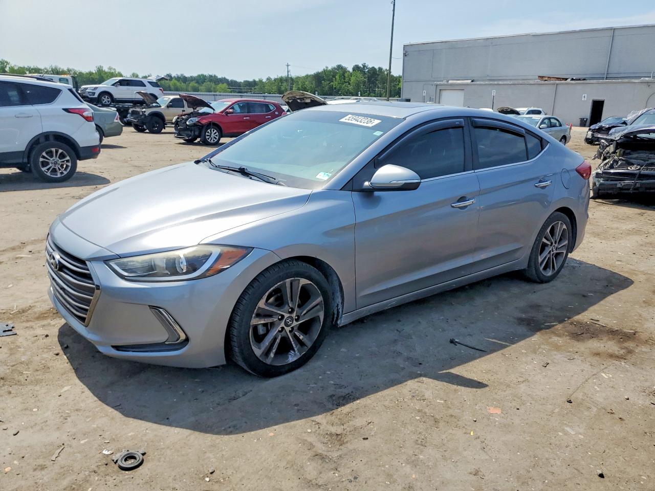 Salvage Hyundai ELANTRA Image