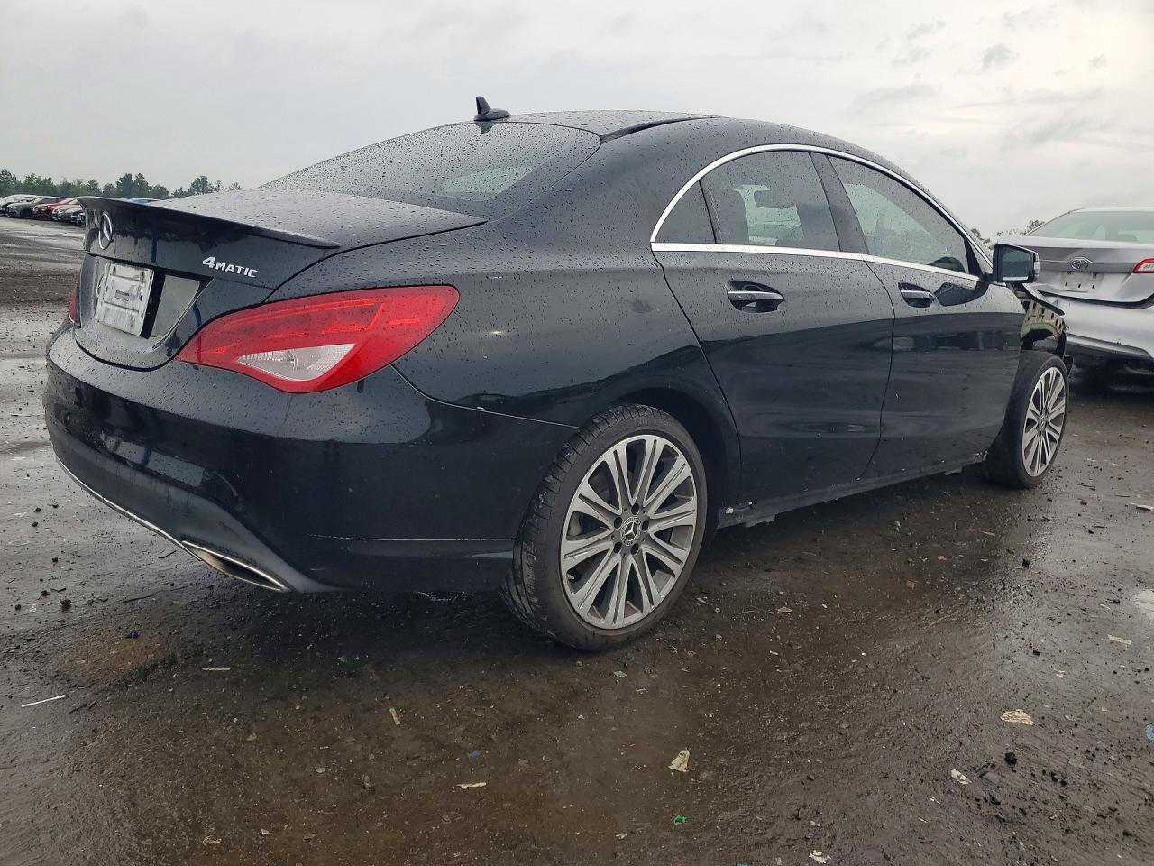 Mercedes-Benz Cla-class 250 4matic