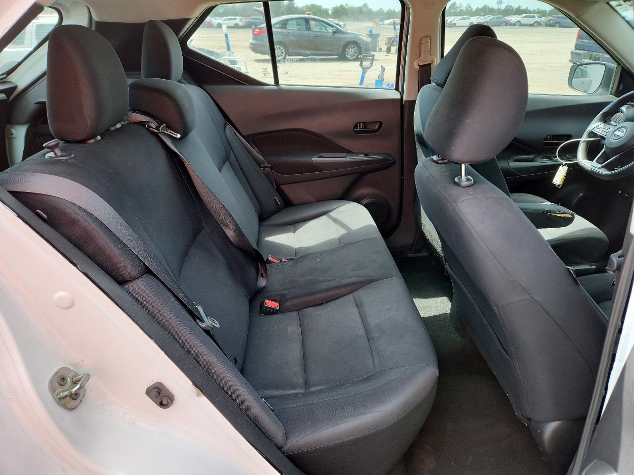Nissan Kicks S