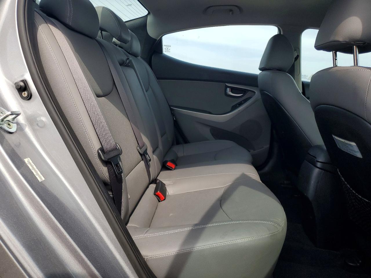 Hyundai ELANTRA Limited