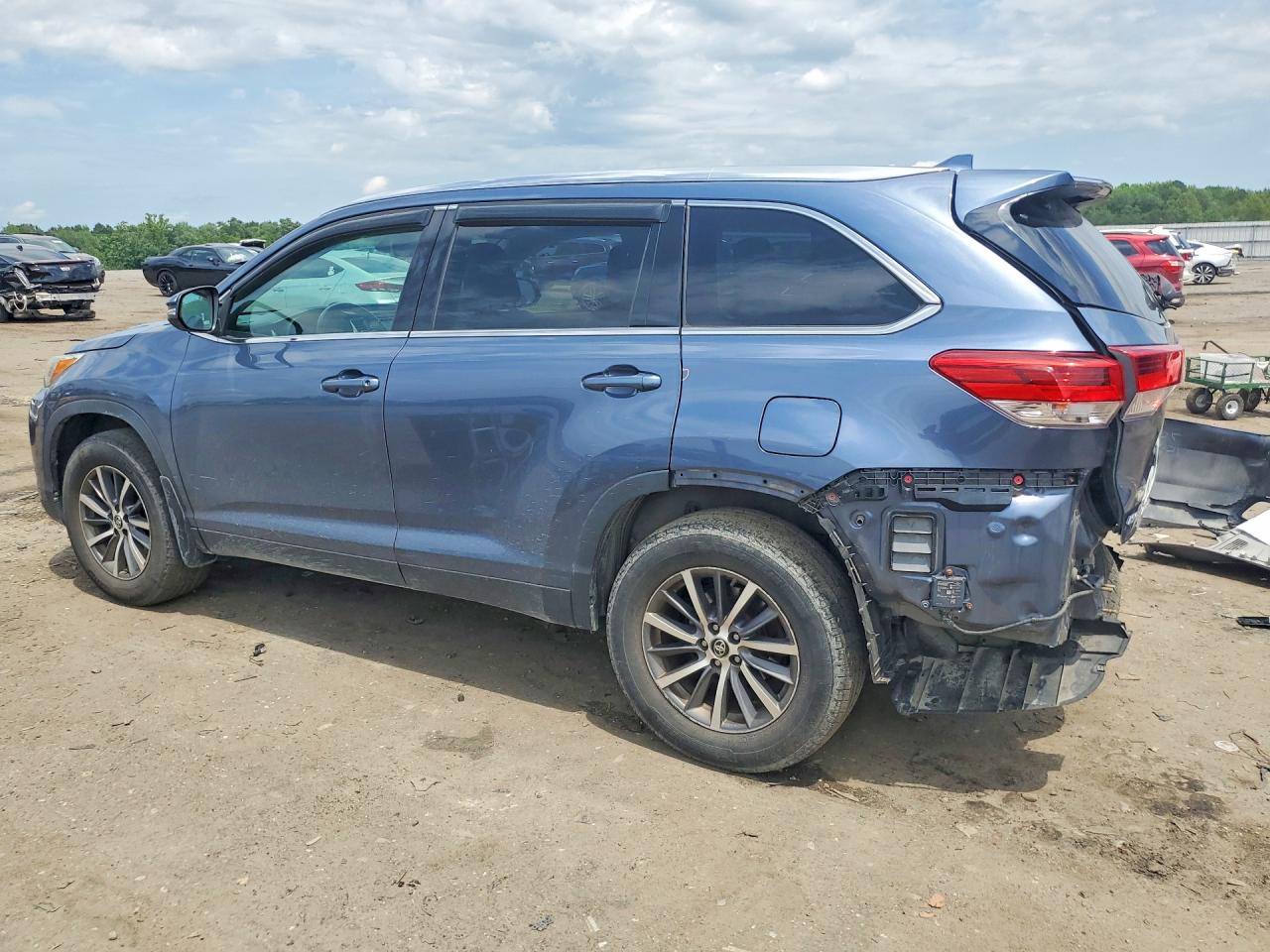 Toyota Highlander Xle