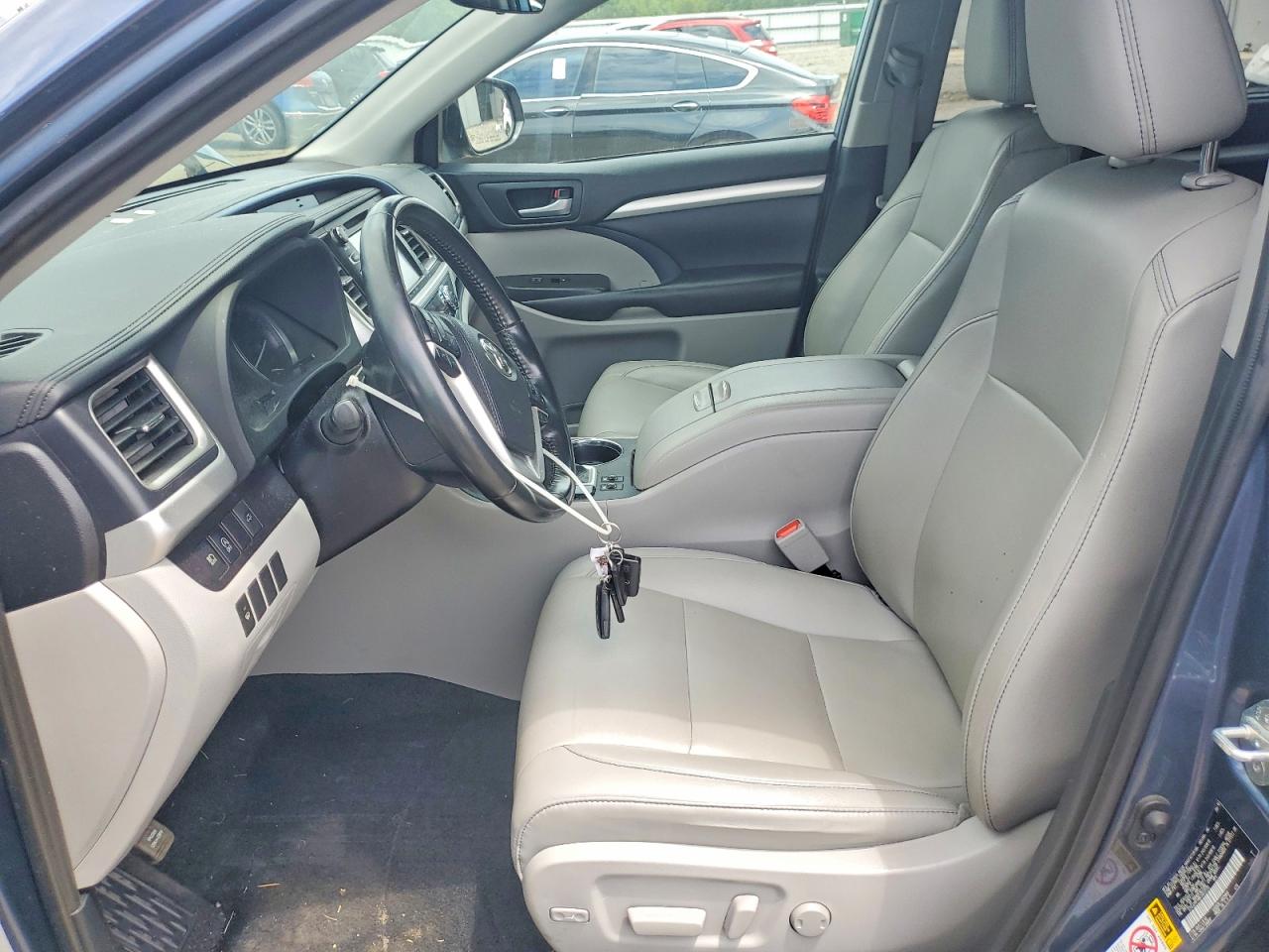 Toyota Highlander Xle