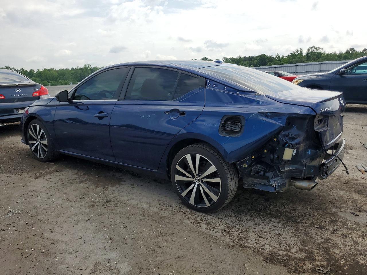 Nissan Altima Sr