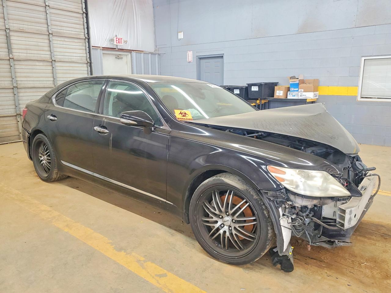 Lexus LS L