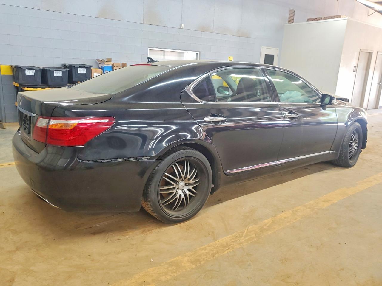 Lexus LS L