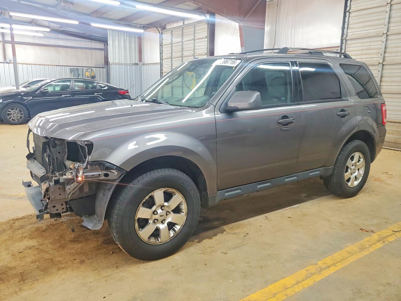 Salvage Ford Escape Image
