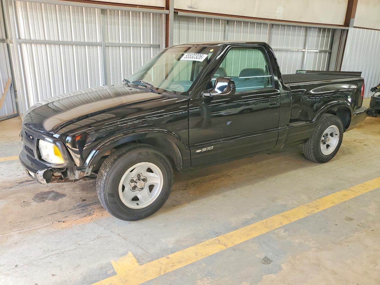 Salvage Chevrolet S-10 Image