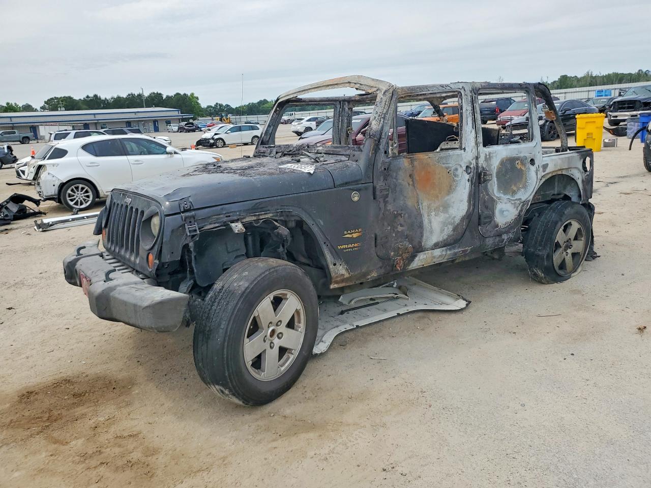 Salvage Jeep Wrangler Image
