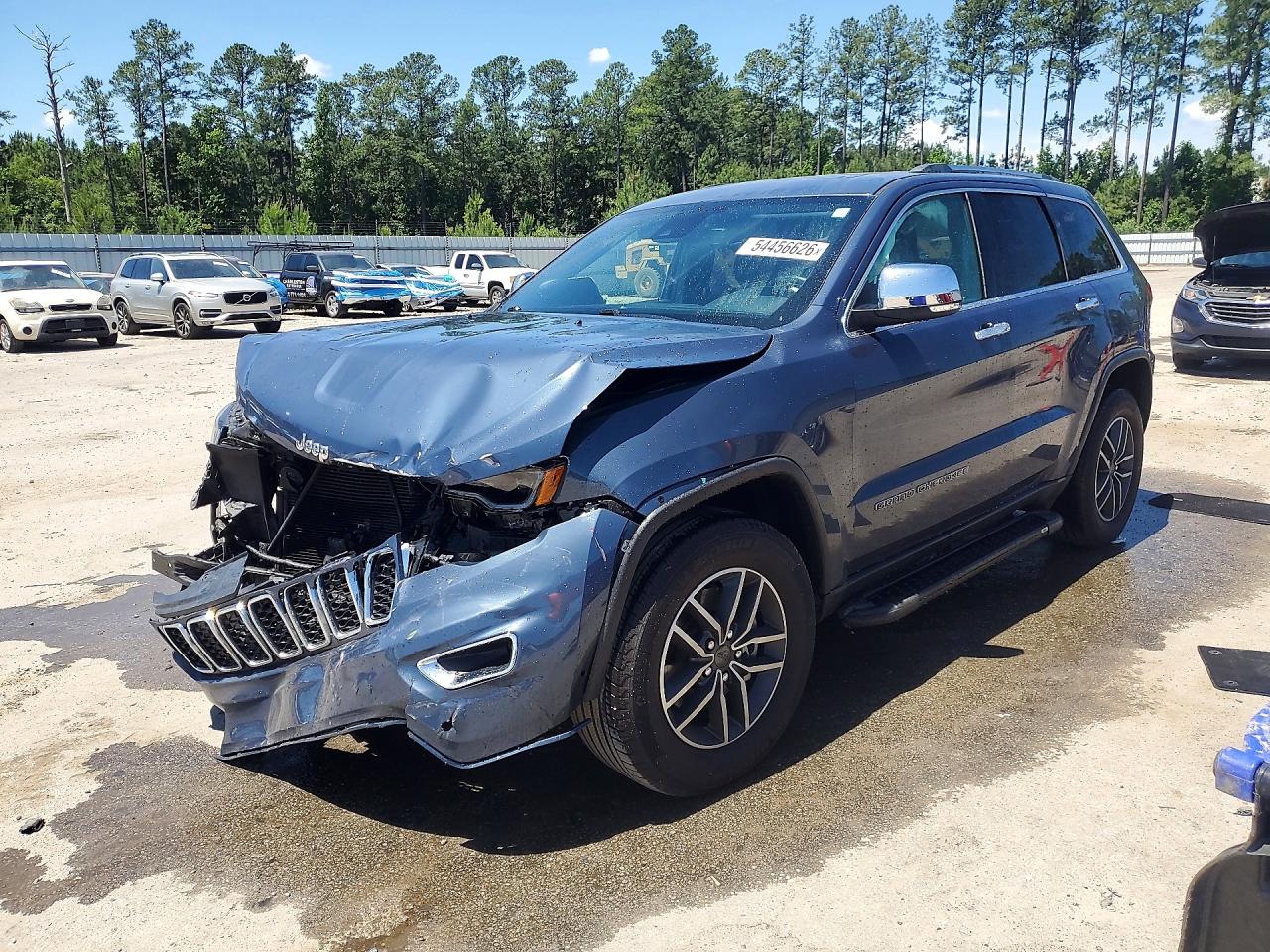 Salvage Jeep Cherokee Image