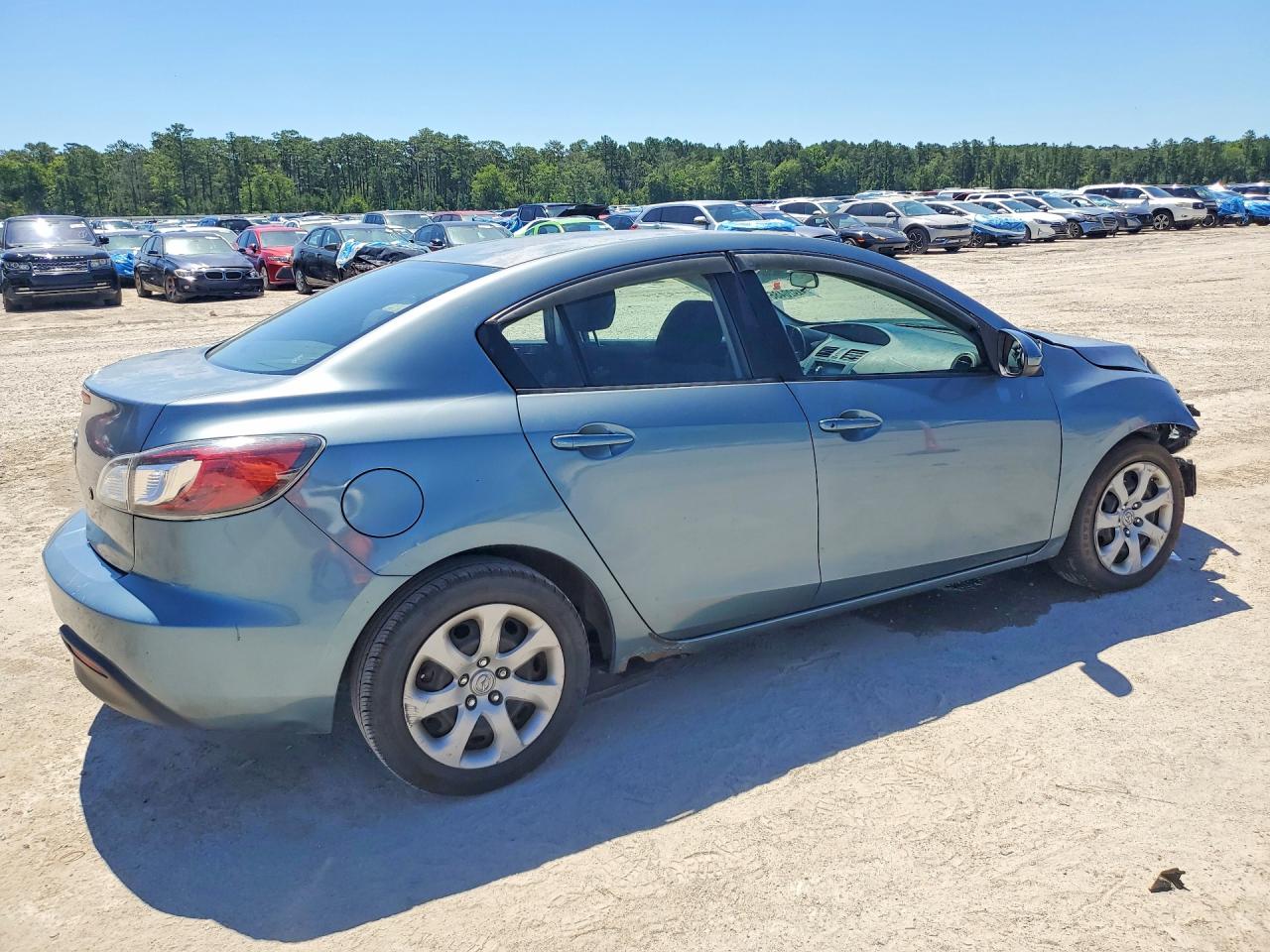 Mazda 3 I