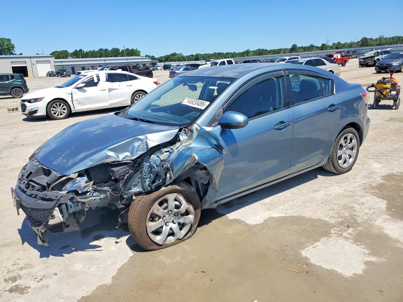 Salvage Mazda 3 Image