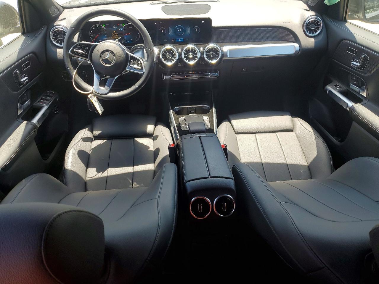 Mercedes-Benz GLB 250
