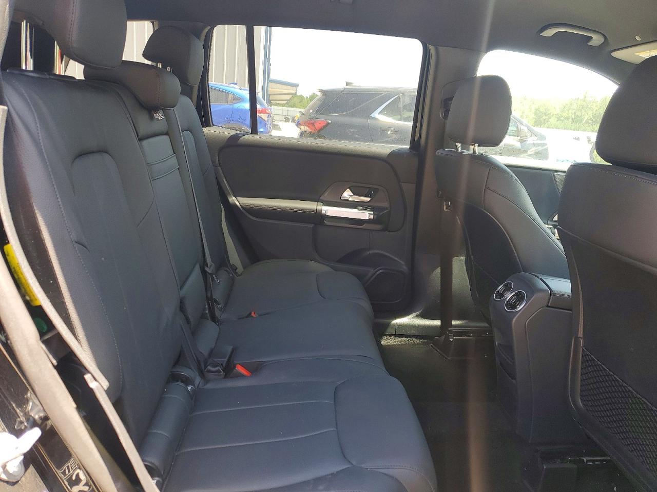 Mercedes-Benz GLB 250