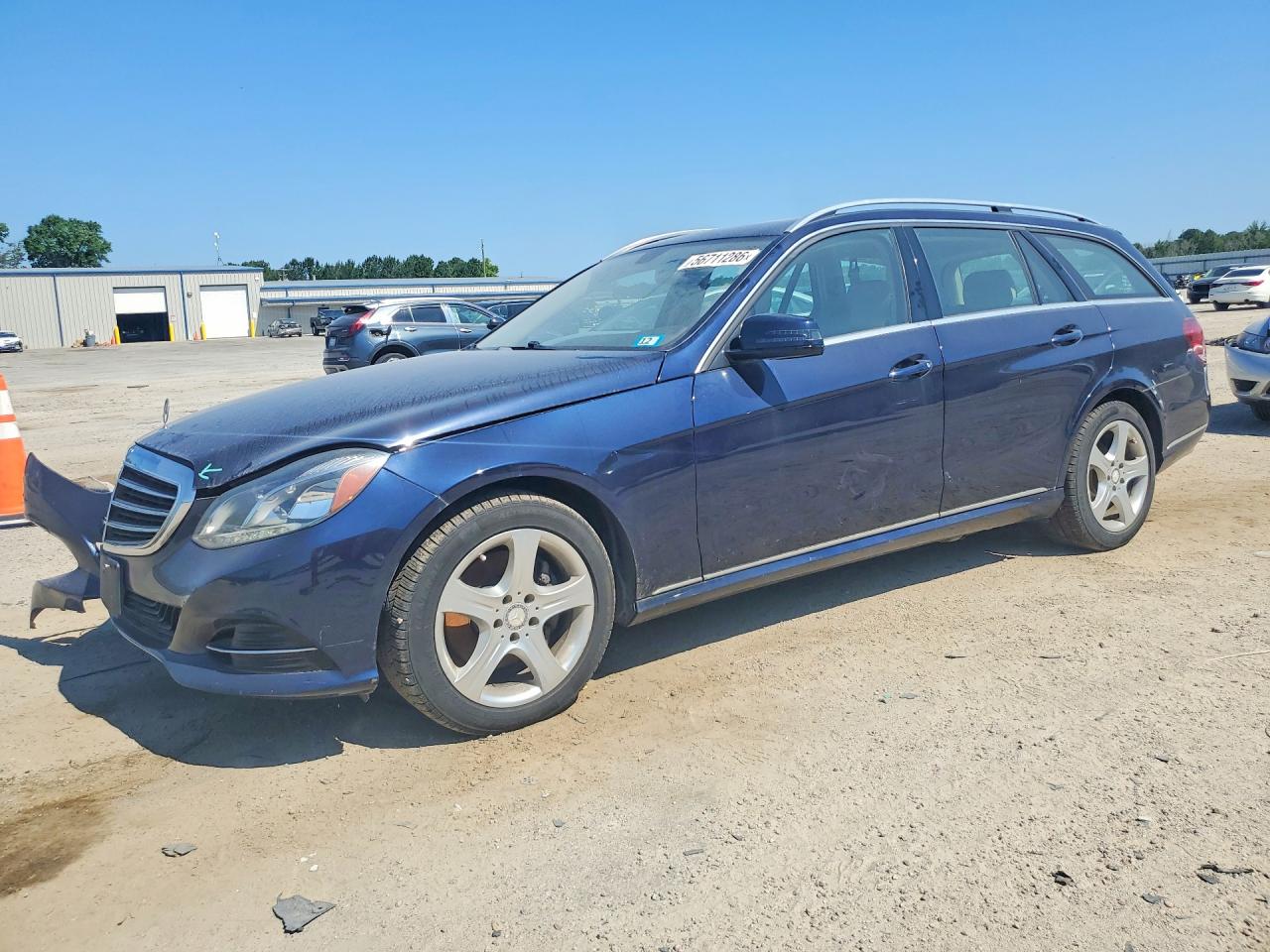 Salvage Mercedes-Benz E-Class Image