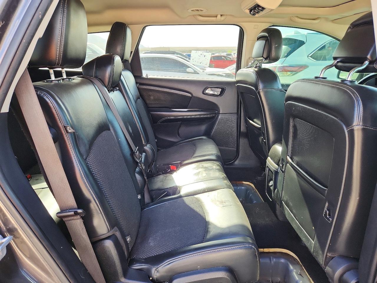 Dodge Journey Crossroad