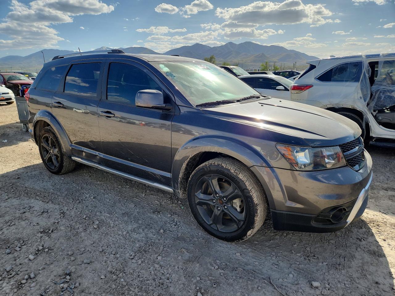 Dodge Journey Crossroad