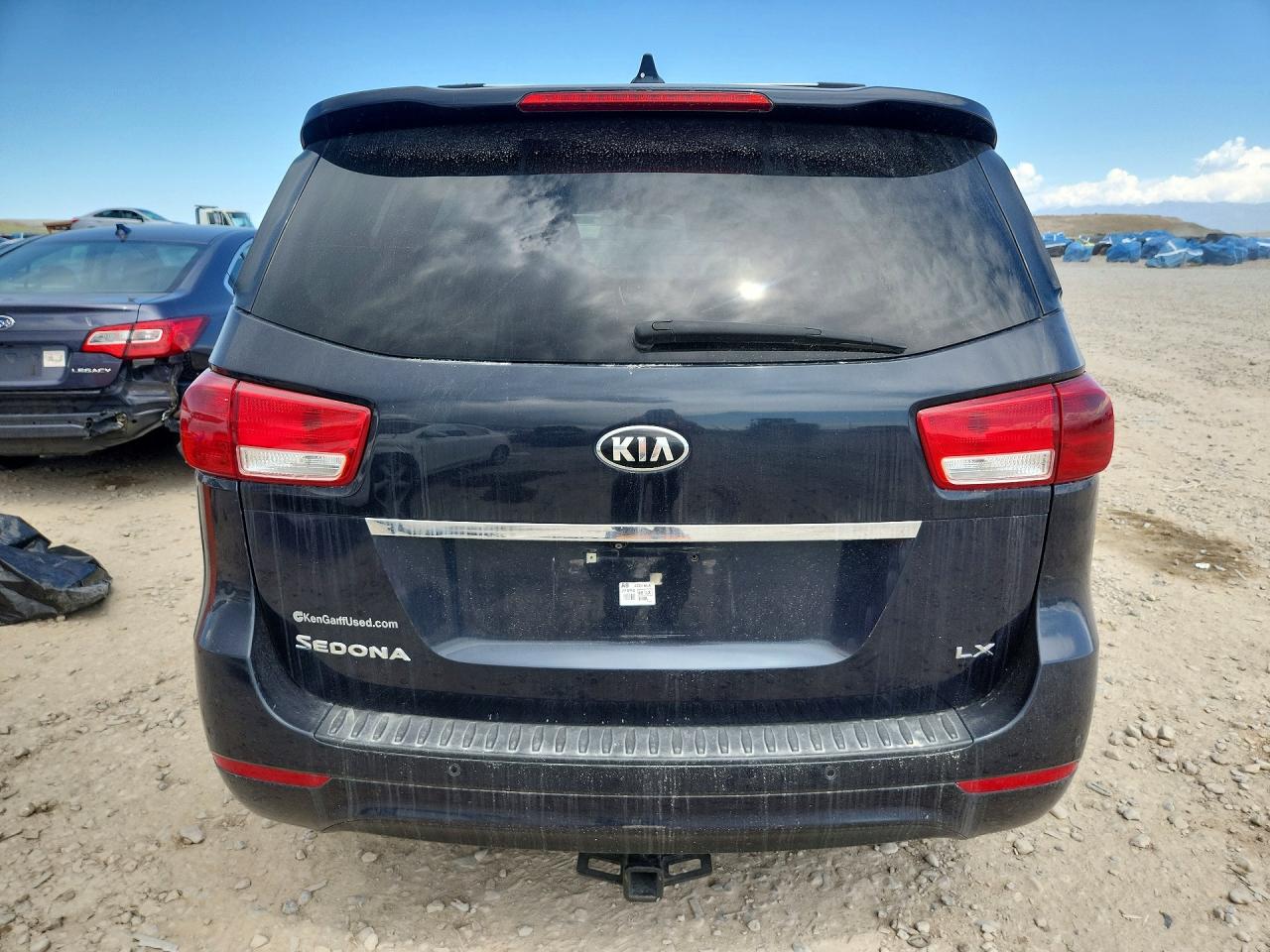 Kia Sedona Lx