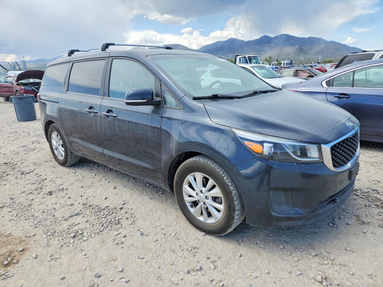 Kia Sedona Lx