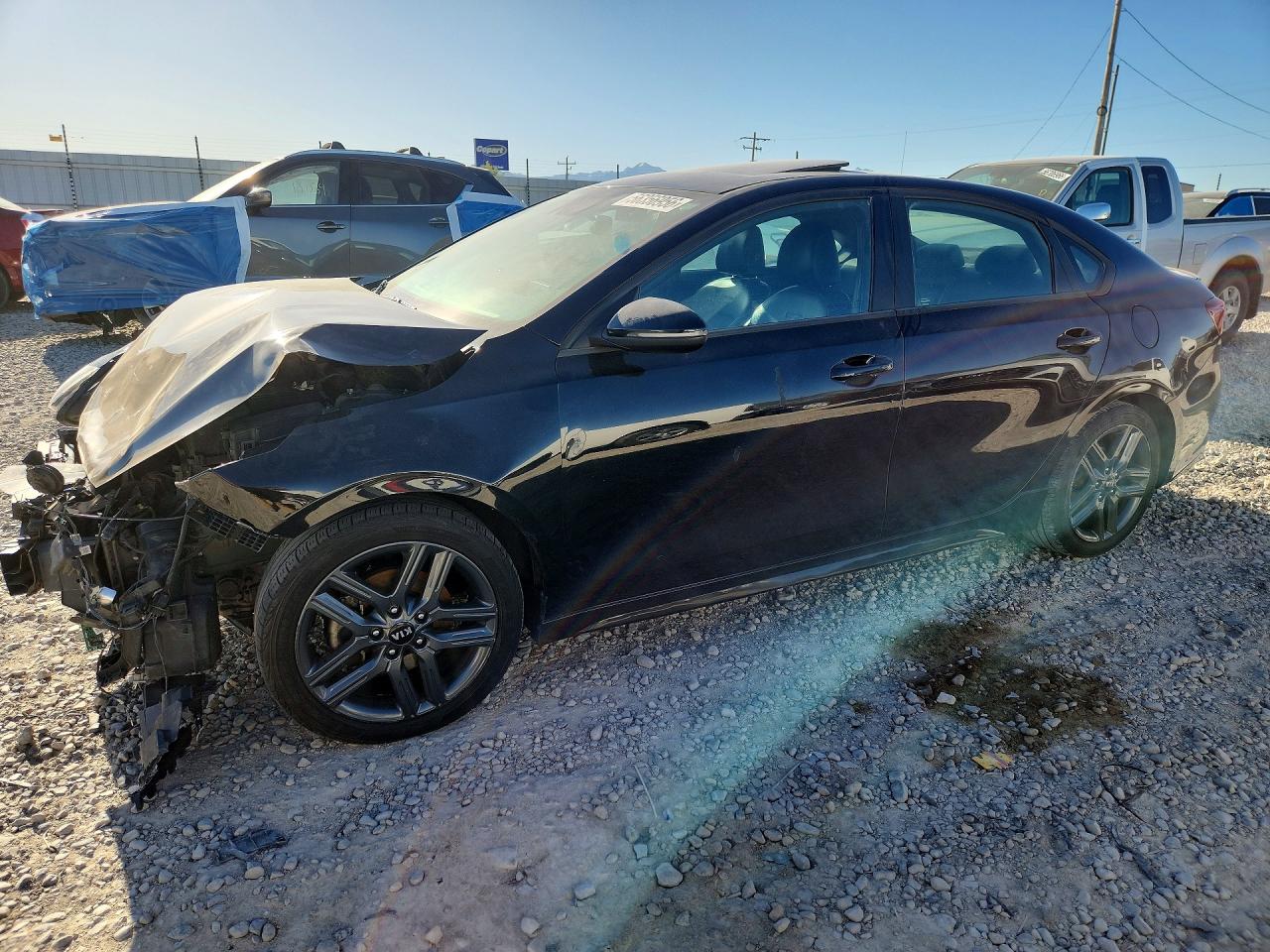 Salvage Kia Forte Image