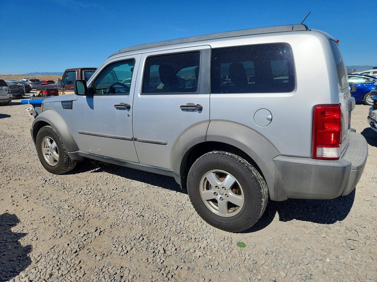 Dodge Nitro Sxt