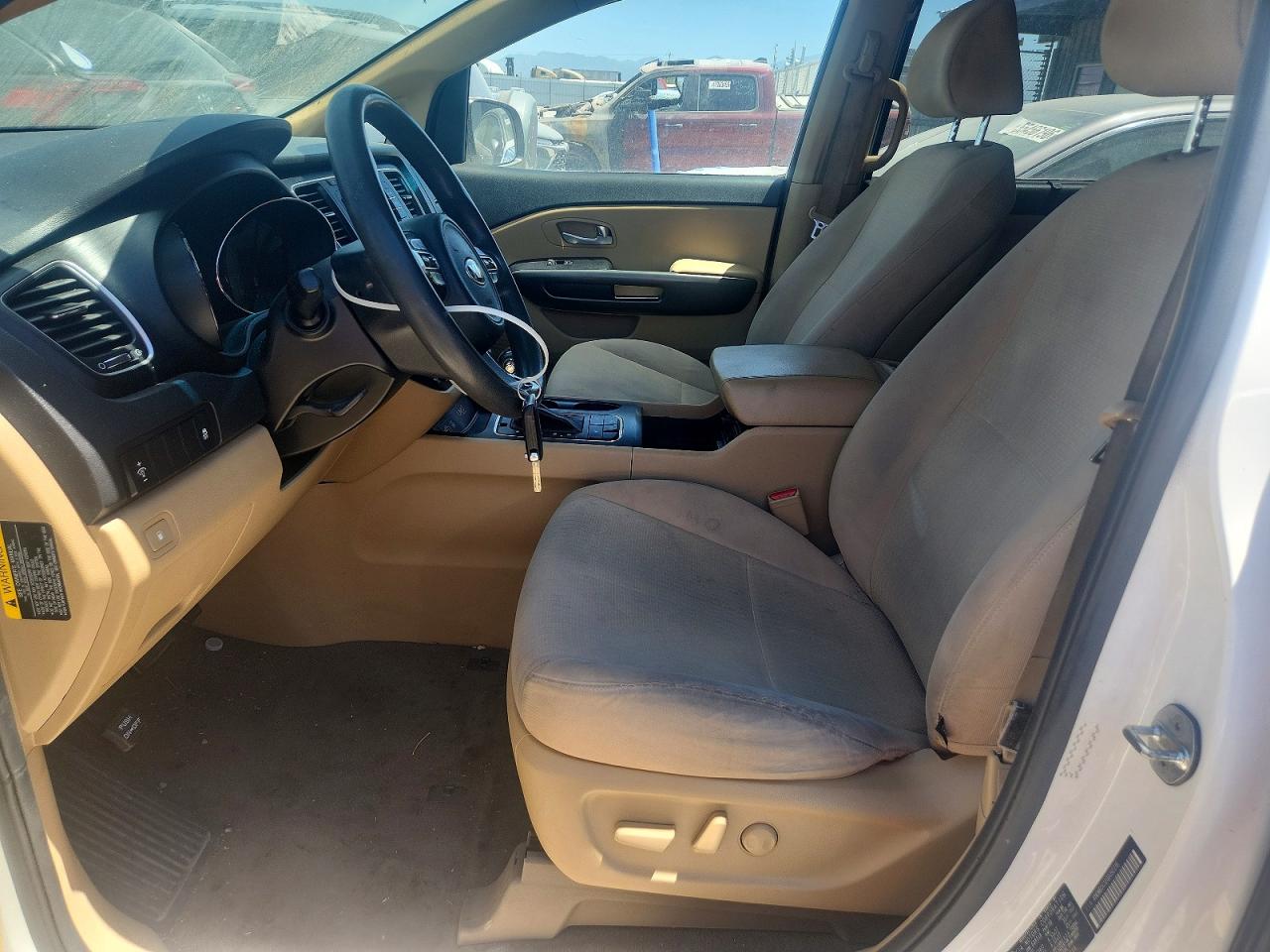 Kia Sedona Lx
