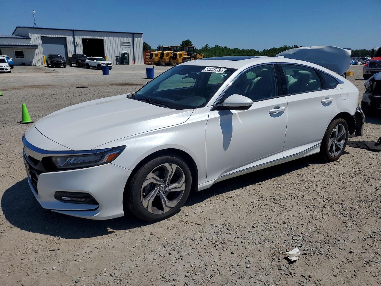 Salvage Honda Accord Image