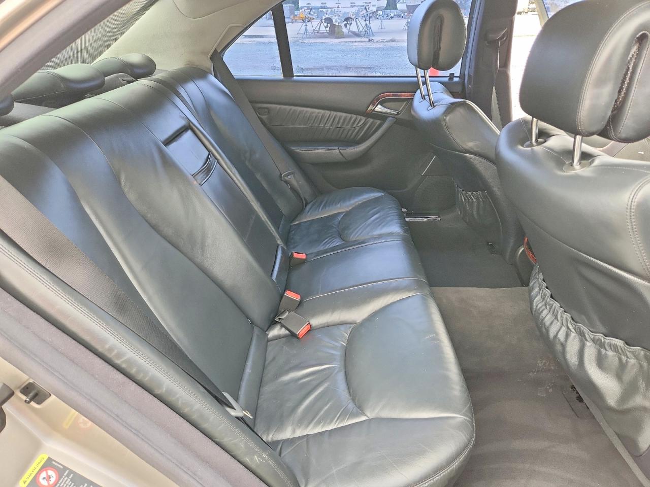 Mercedes-Benz S-Class 500