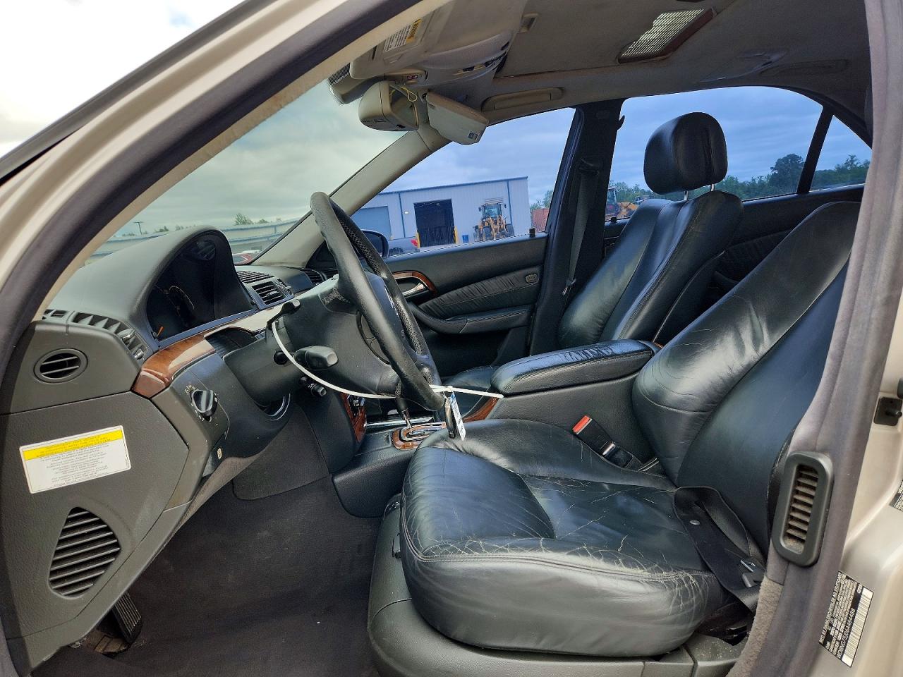 Mercedes-Benz S-Class 500