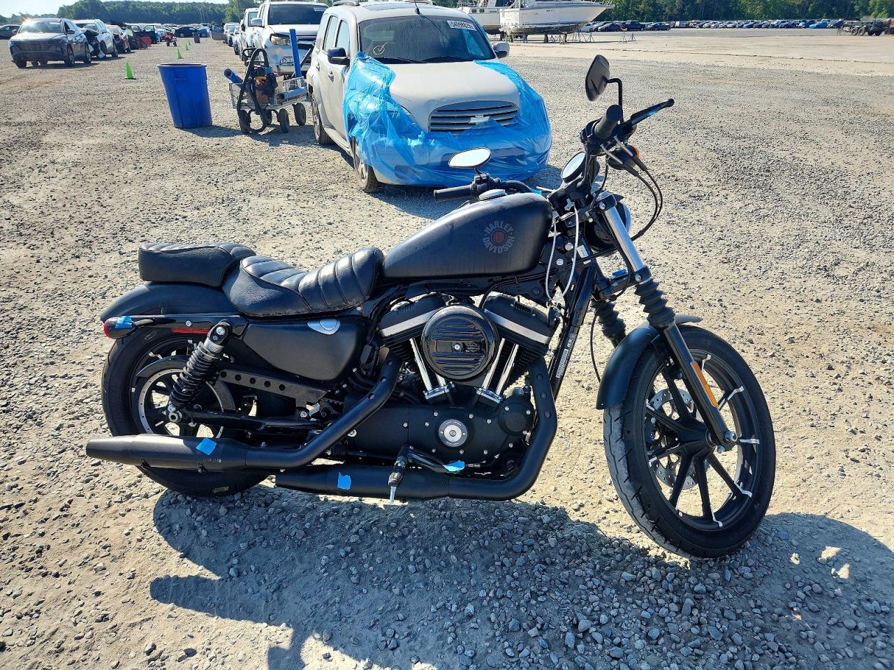 Salvage Harley-Davidson Xl Image
