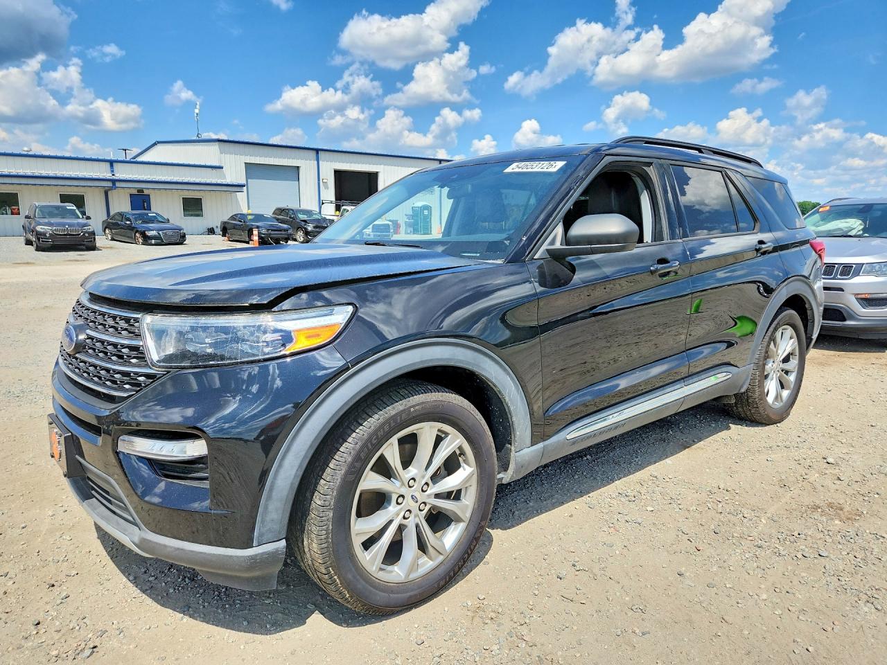 Salvage Ford Explorer Image