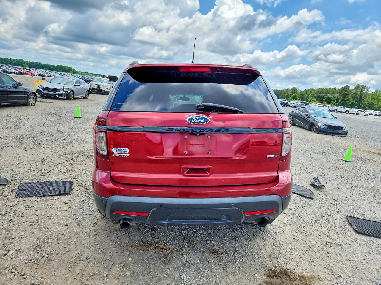 Ford Explorer Sport