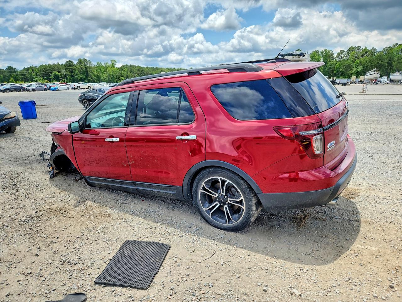 Ford Explorer Sport