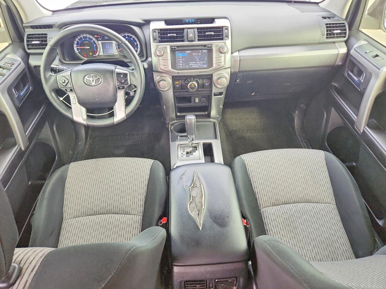 Toyota 4Runner Sr5