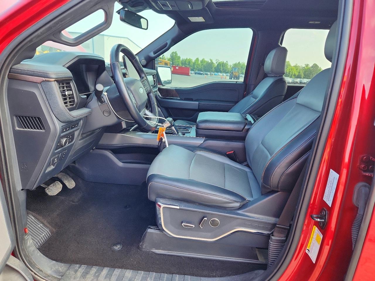 Ford F-150 Lightning Pro