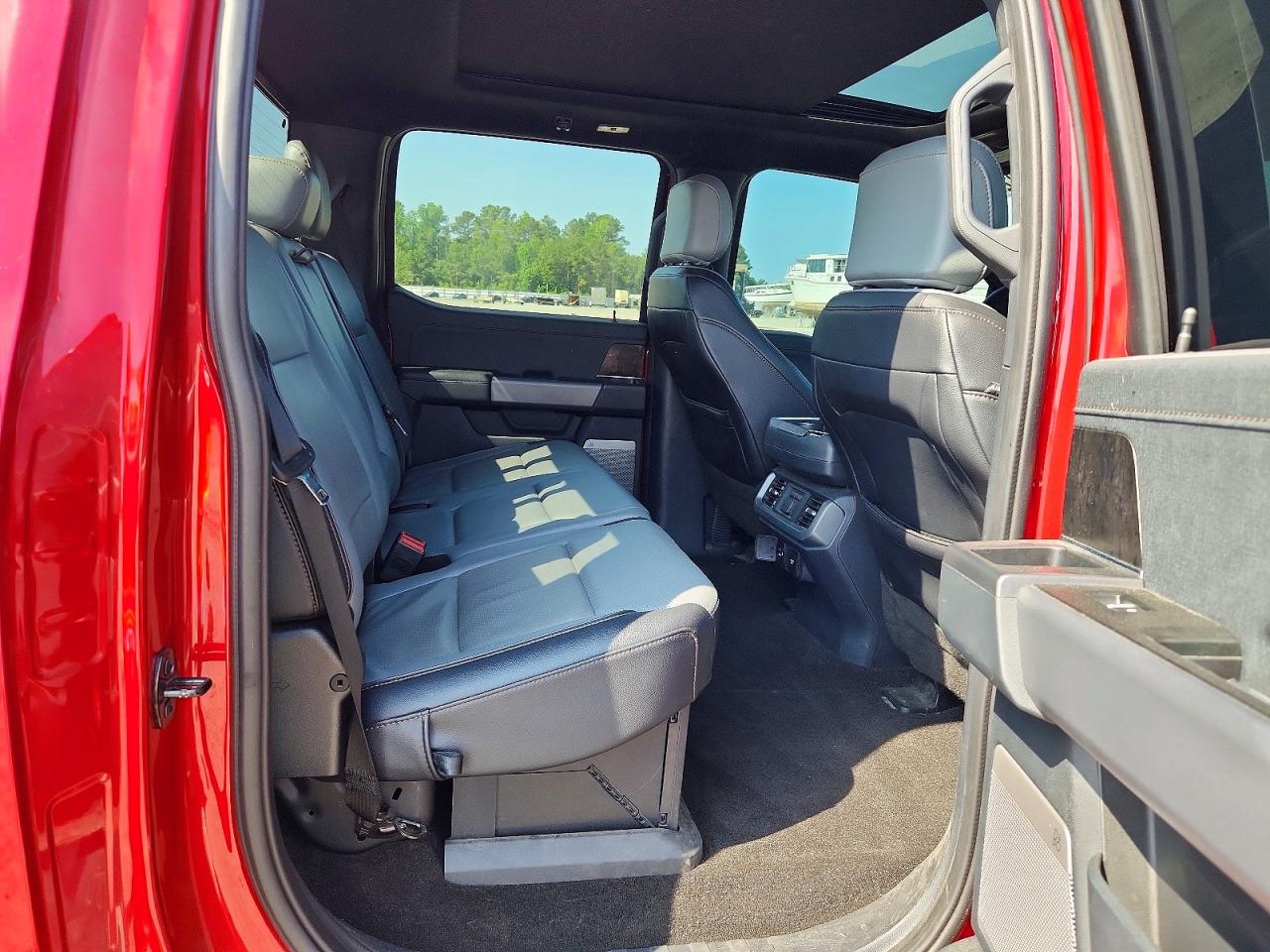 Ford F-150 Lightning Pro
