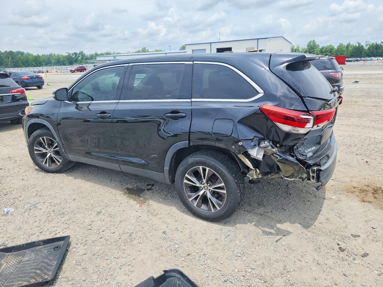 Toyota Highlander Le