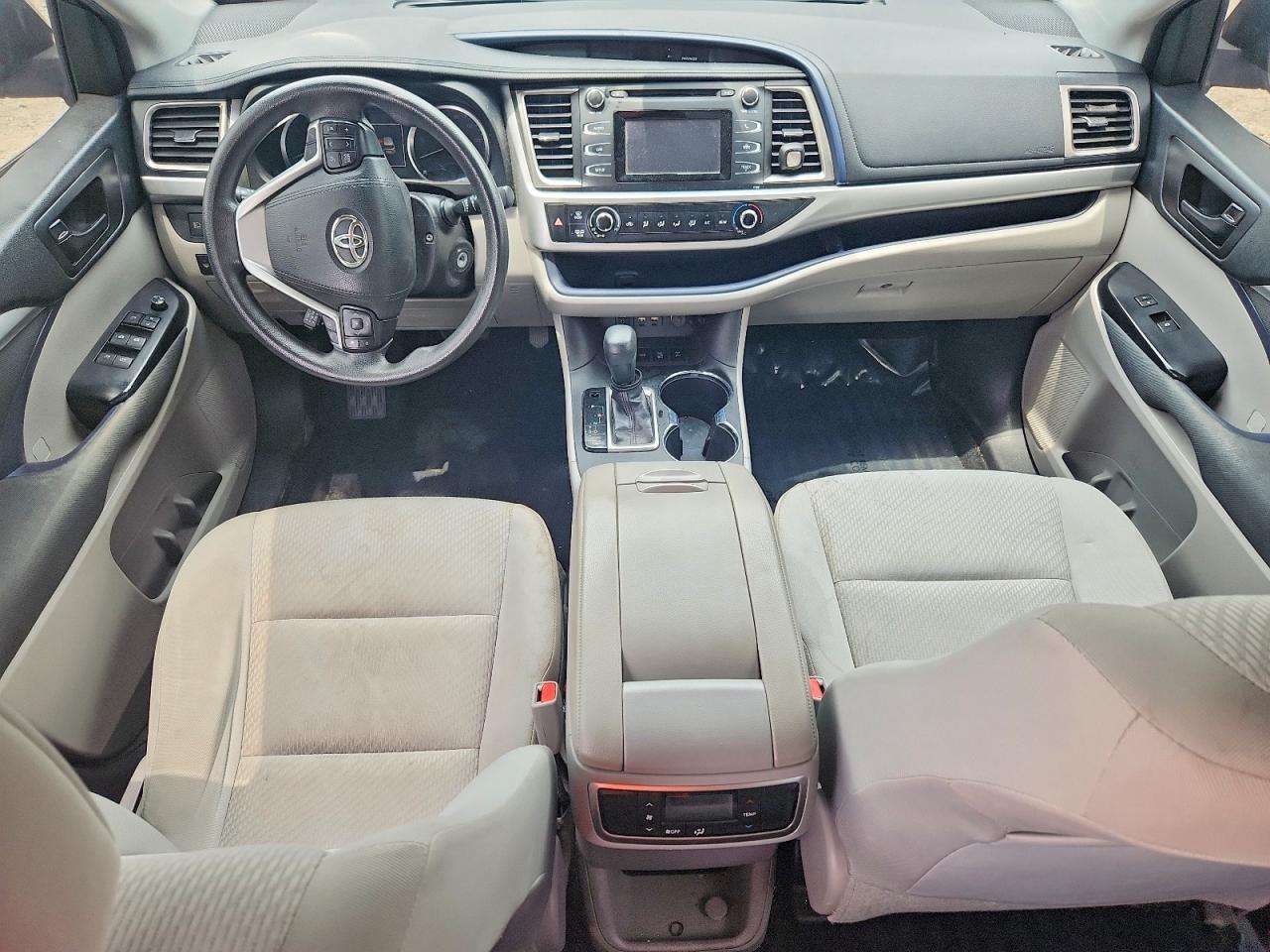 Toyota Highlander Le