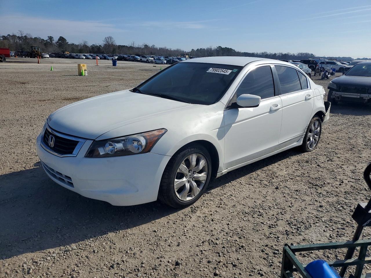 Salvage Honda Accord Image
